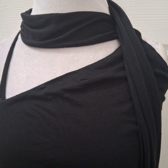 Halston Elegant Black One-Shoulder Dress.  Size 8 (40) - Picture 5 of 9